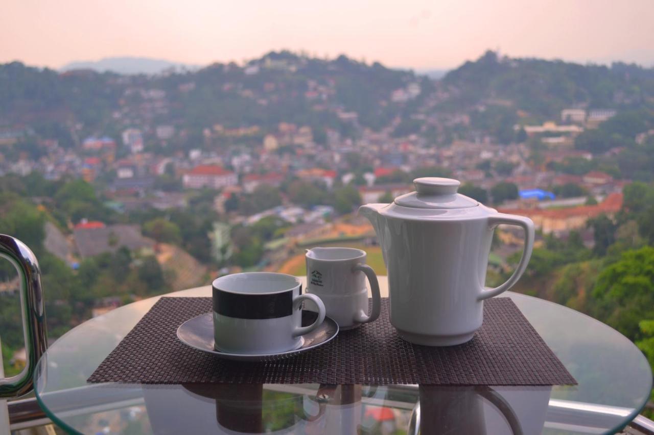The Peak Pavilion Kandy Eksteriør billede