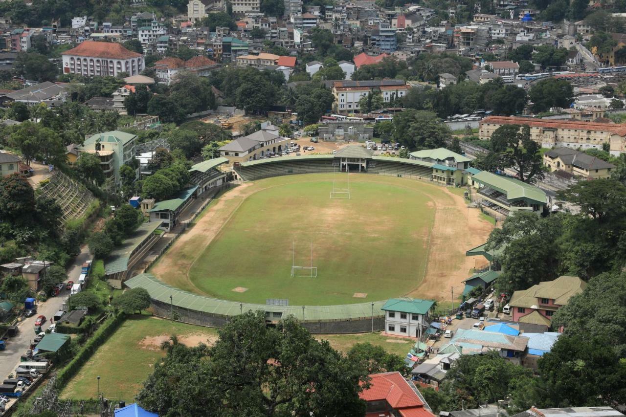 The Peak Pavilion Kandy Eksteriør billede